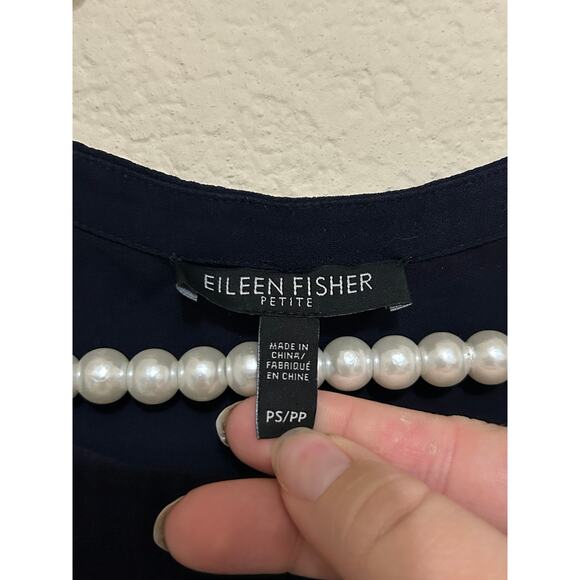 Eileen Fisher Size Petite Small Silk Blouse Blue Lightweight Quiet Luxury Top - Picture 3 of 11